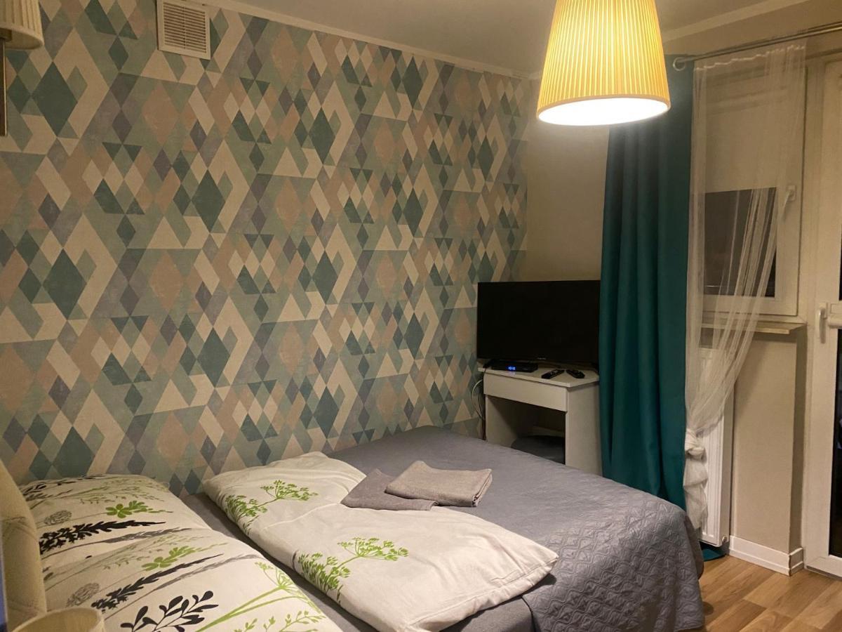 Family & Business Elegant Apartments Rynek Centrum Downtown - 2 Bedroom, Balcony, Parking เคียลเซ ภายนอก รูปภาพ
