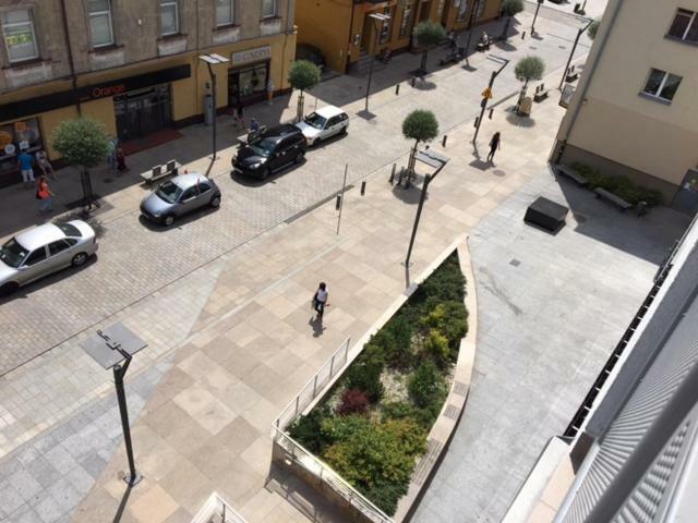 Family & Business Elegant Apartments Rynek Centrum Downtown - 2 Bedroom, Balcony, Parking เคียลเซ ภายนอก รูปภาพ