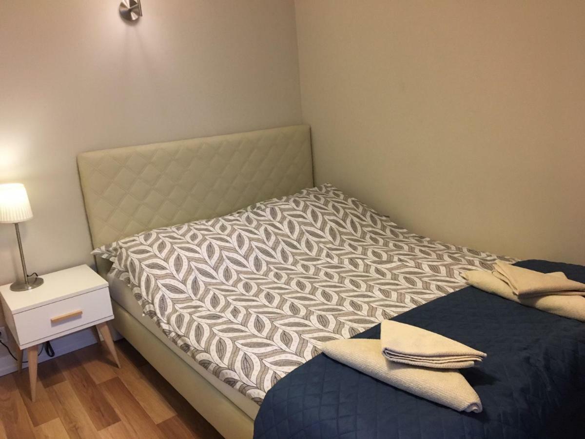Family & Business Elegant Apartments Rynek Centrum Downtown - 2 Bedroom, Balcony, Parking เคียลเซ ภายนอก รูปภาพ